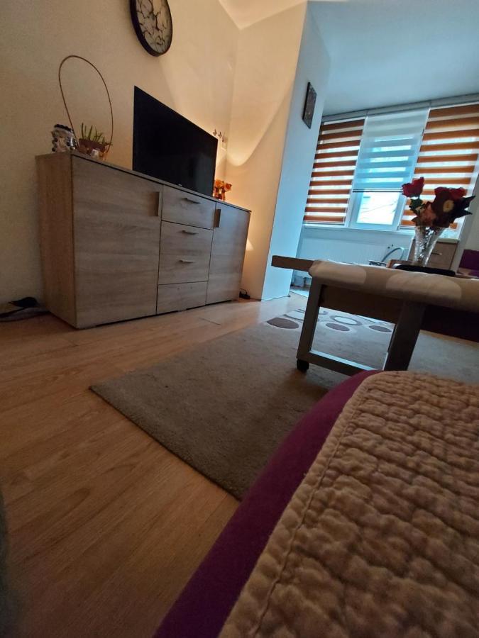 Ada Apartman SJJ Exterior photo